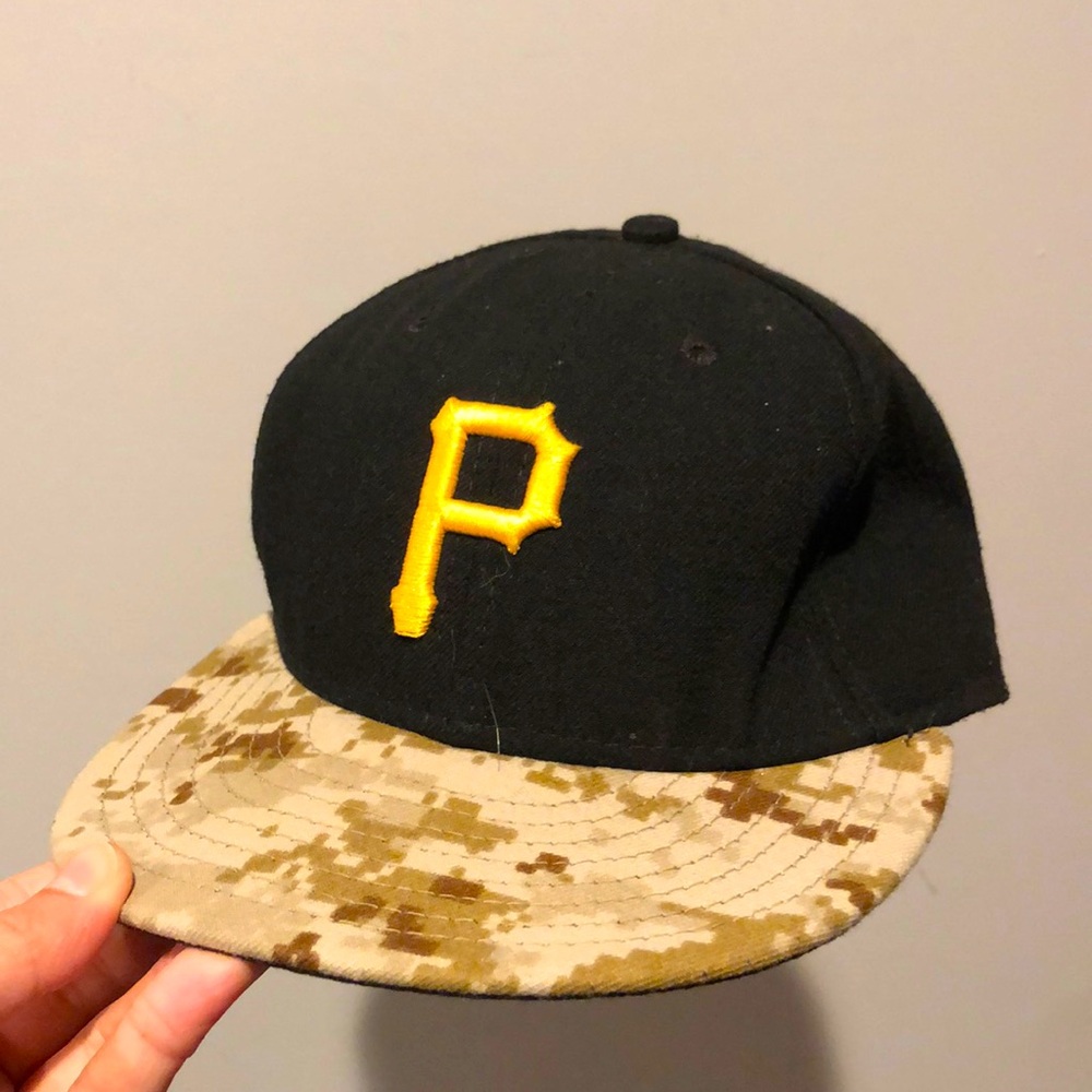 Pittsburgh Pirates New Era Andrew McCutchen Size 7 Flat Brim Hat